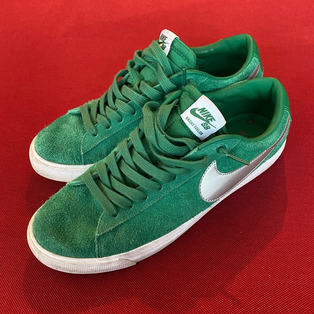 NIKE SB BLazer Low Grant Taylor SB Pine Green/Metallic Silver-Wolf size 9